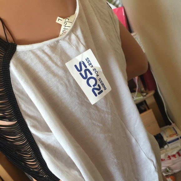 😘😘SOLD🤣🤣One Clothing Top - Picture 6 of 6