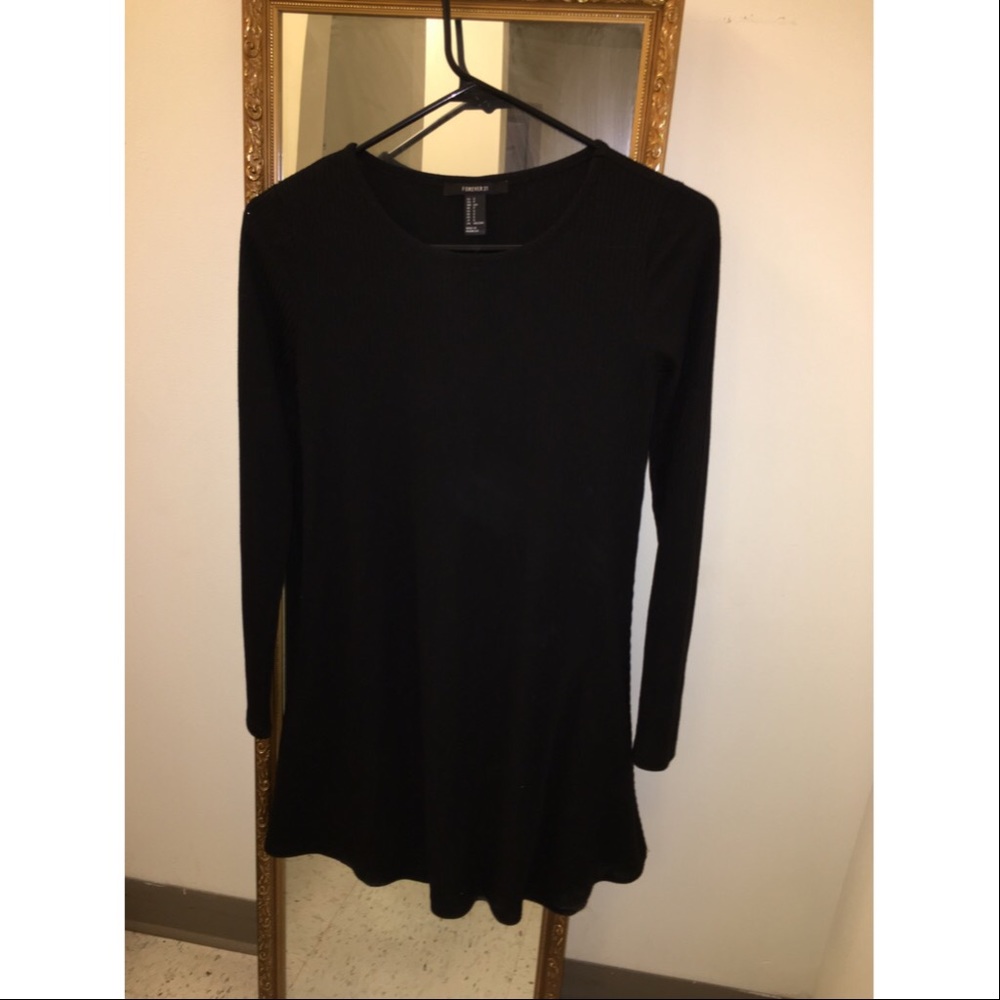 Long Sleeved Black Dress
