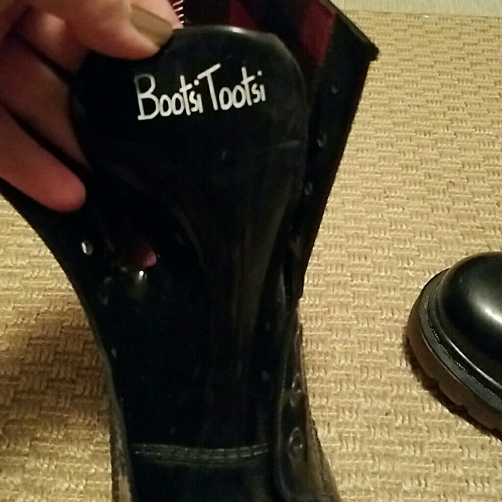 Boots - Picture 2 of 2