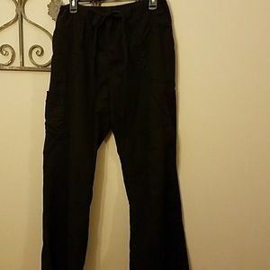 Black scrub pant