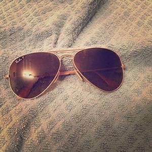 Women's polarized ray-ban aviators, with soft case