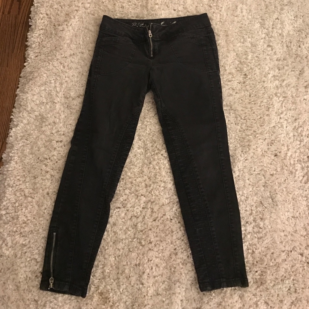 Juicy Couture black hot pants. Black jeans.