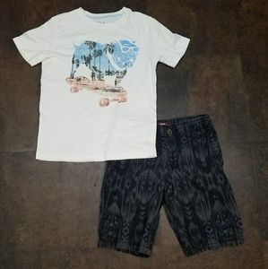 Boys Gap Bulldog City Skateboard Shirt and Shorts