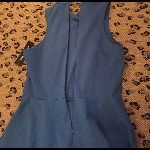 NWT High Neck Swing Dress - Picture 5 of 6