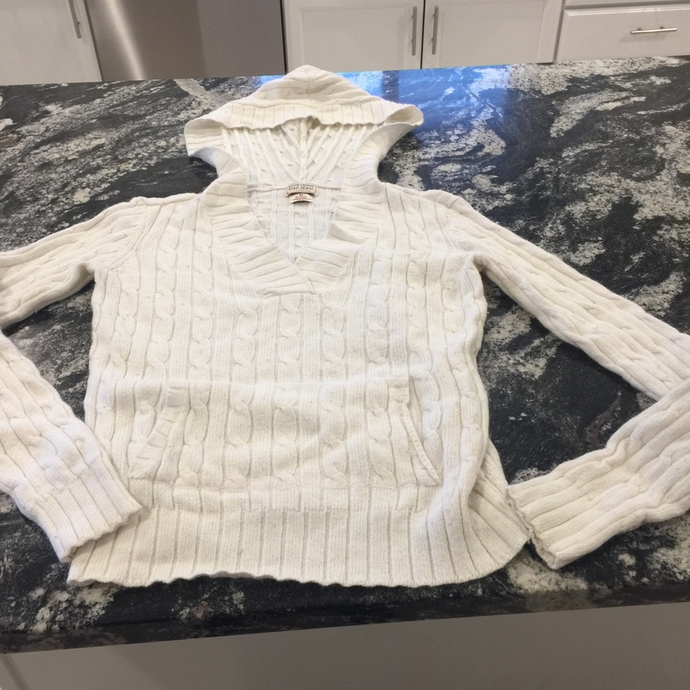 Medium Ralph Lauren hooded sweater