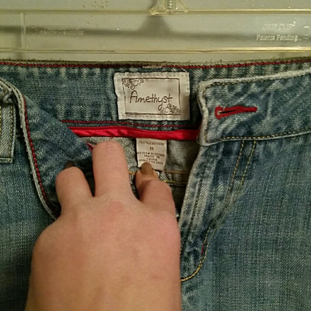Jeans - Picture 2 of 3