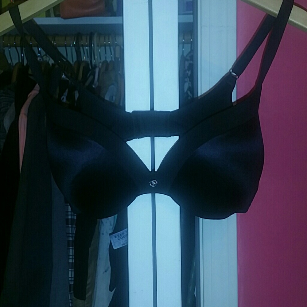 Push Up VS Bra