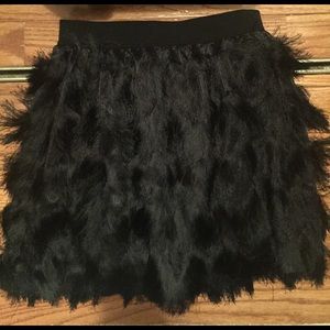 banana republic feather skirt