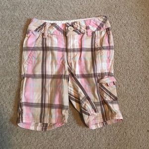 Limited Too plaid shorts. Girls 6 slim