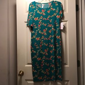 LulaRoe Julia, size Medium