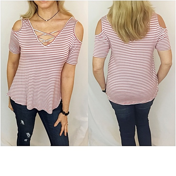 💥HOTSALE💥Striped Laceup Cold Shoulder Top Sold - Picture 4 of 4
