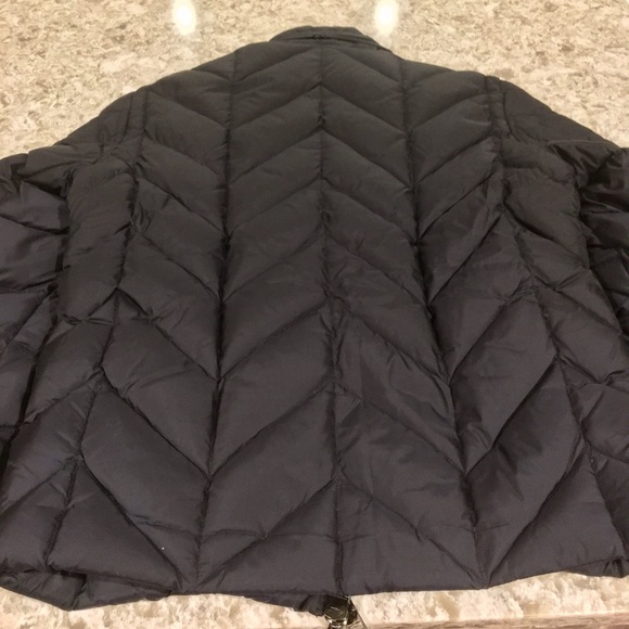 Men's Navy Moncler Down Jacket - Picture 2 of 6
