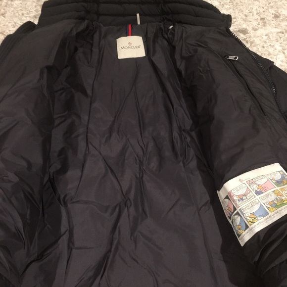 Men's Navy Moncler Down Jacket - Picture 3 of 6