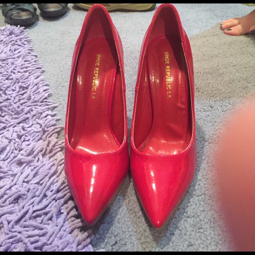 Brand new Shoe Republic LA