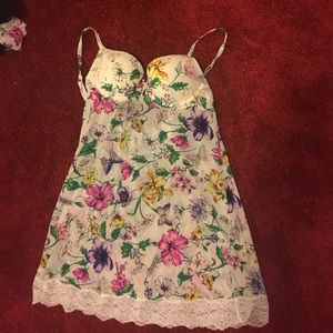 New with tags Victoria's Secret lingerie 34B