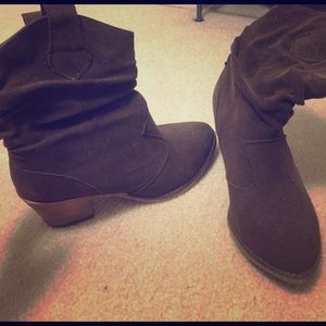 Charles Albert Booties