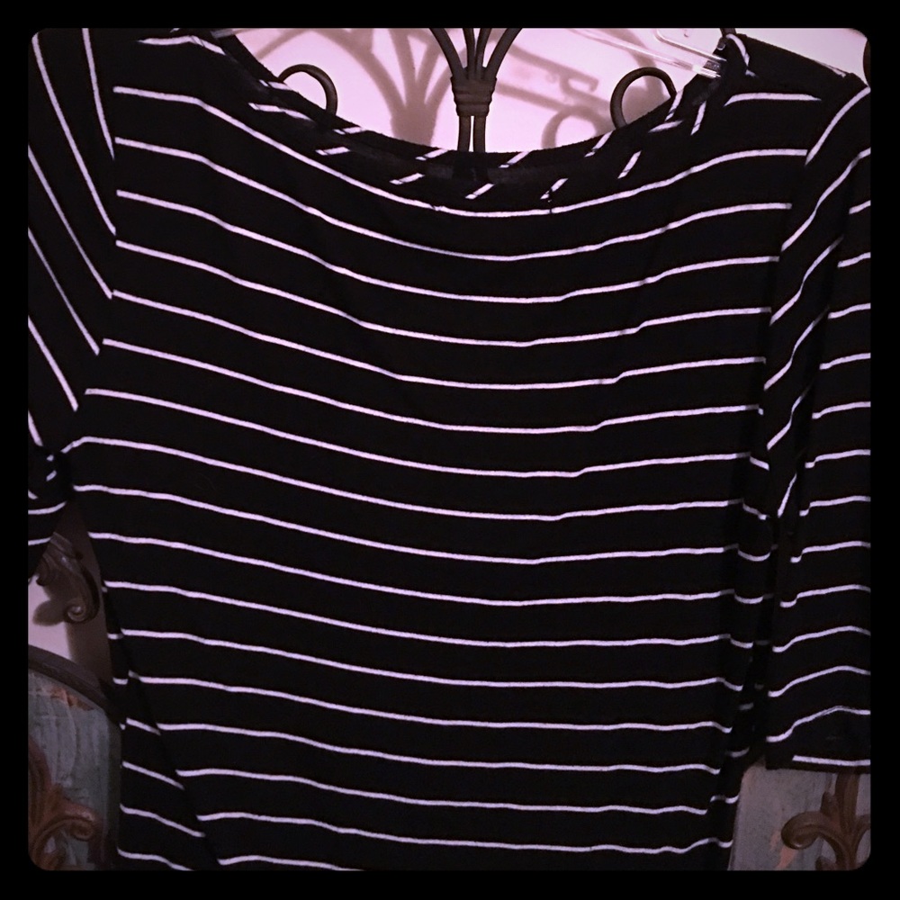 Cute half sleeve black and white striped shirt