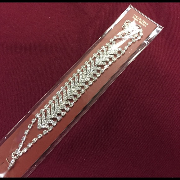 Bracelets - Picture 5 of 6