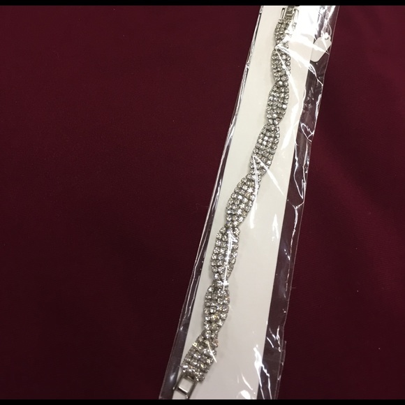 Bracelets - Picture 6 of 6