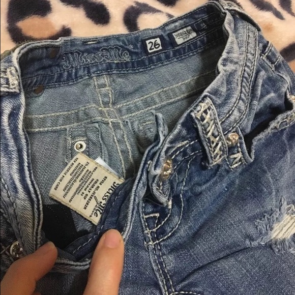 🚫SOLD🚫Miss Me distressed boot cut jeans 🐴 - Picture 4 of 4