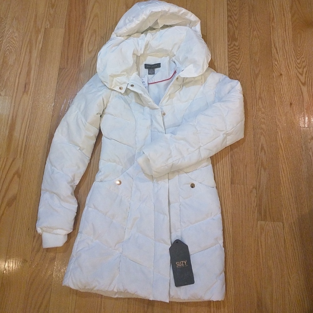 NWT Suzy Shier Whitr Coat XS