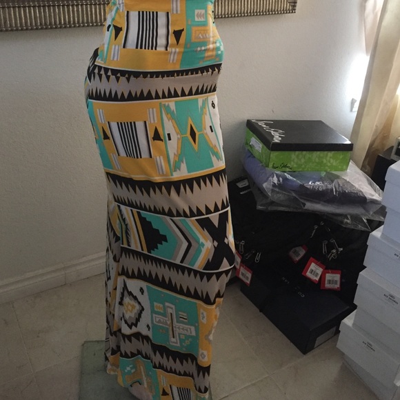 Women printed African motif maxi skirts long new - Picture 3 of 3