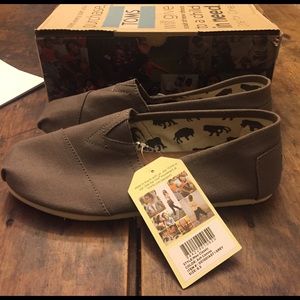 Toms Classic slip-on