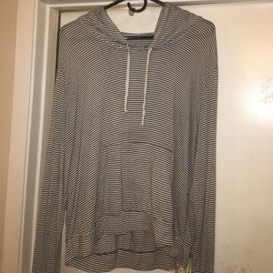 Brandy Melville sweater top