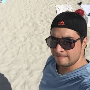 Meet your Posher, Fernando