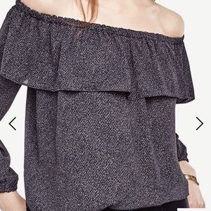 Reduced! NWT Ann Taylor LS cold shoulder top!