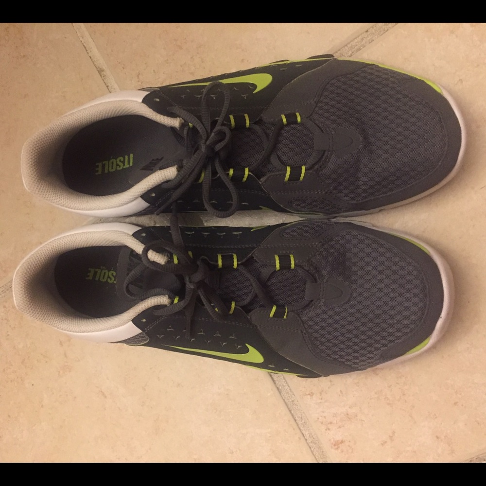 Almost New Mens Nikes