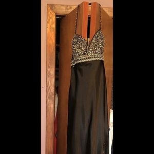 Mori Lee Black prom dress