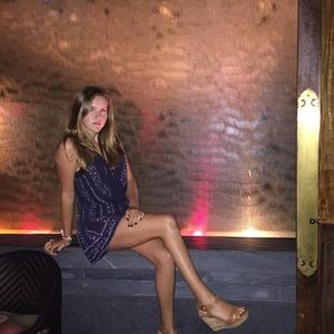 Meet your Posher, Ella