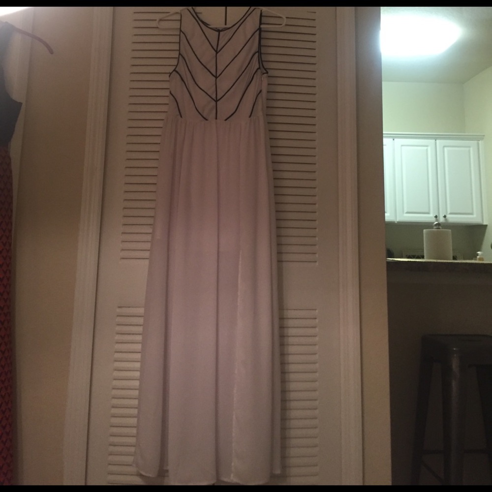 White and black maxi dress