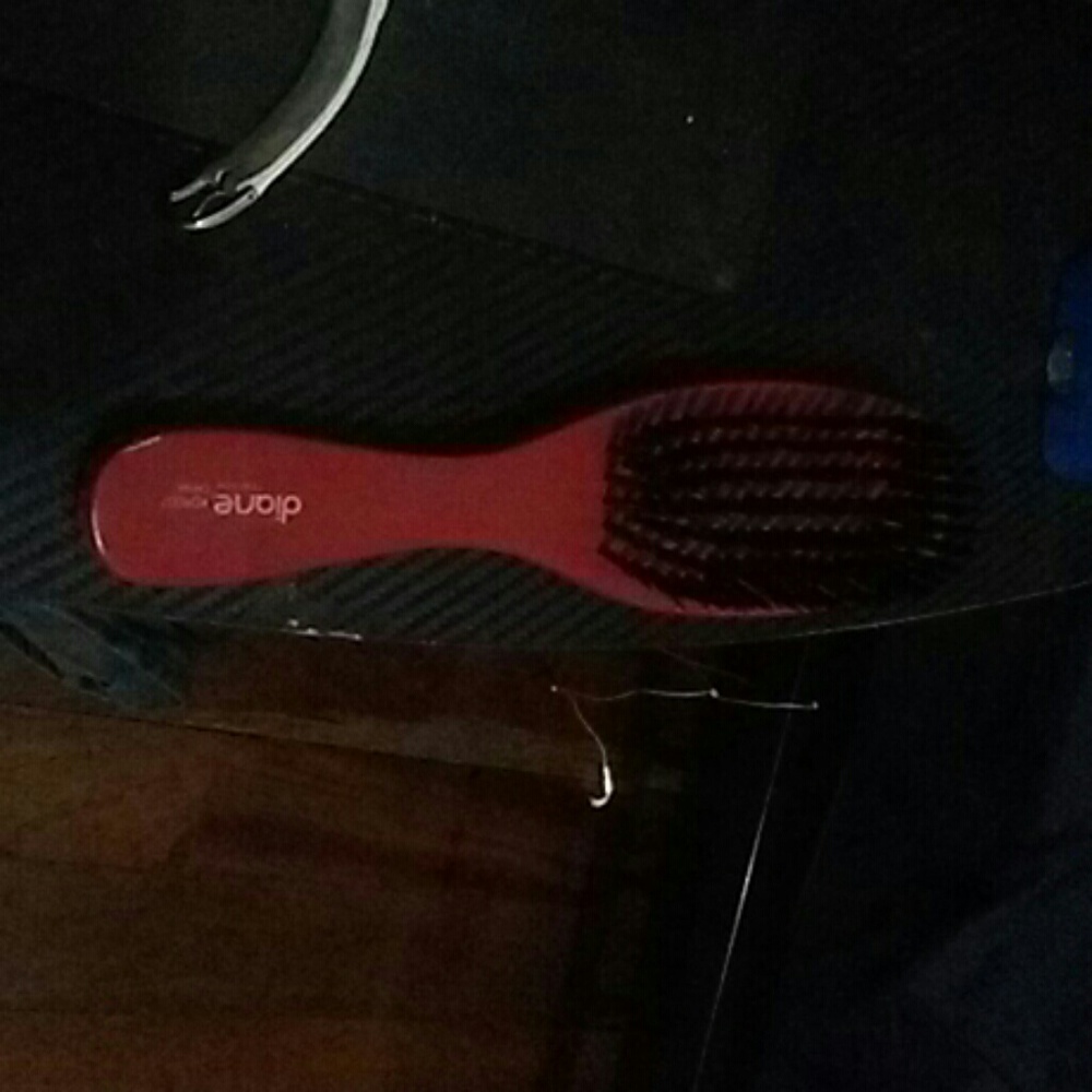 Diane brush - Picture 1 of 2