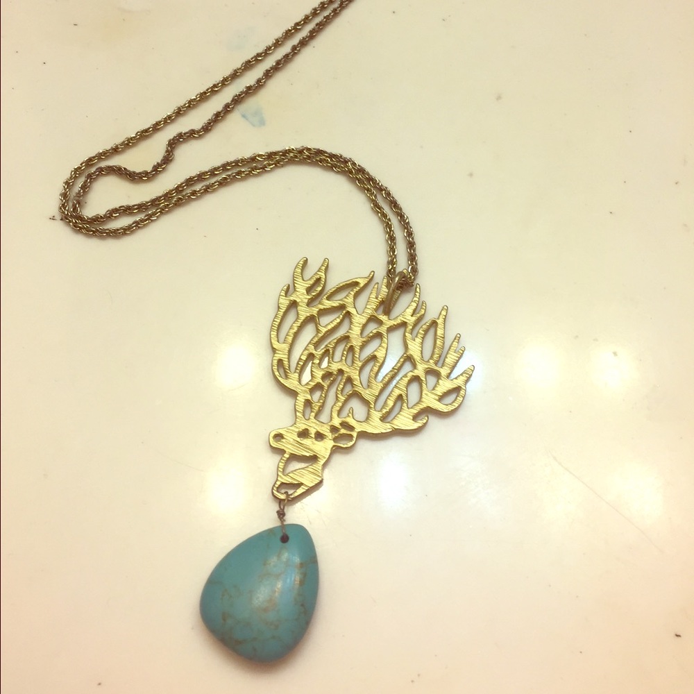 Gold deer antler stone necklace