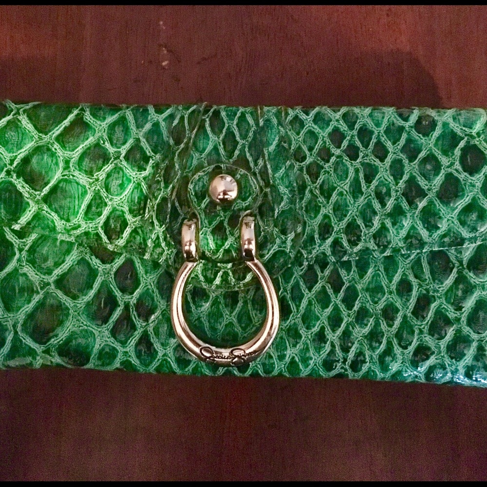 Jessica Simpson green reptile wallet