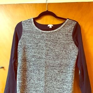 ✨FLASH SALE ⚡️✨Gap Two Tone Mixed Media Top