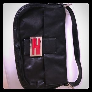 ❤️LOWER PRICE❤️Fendi Baguette