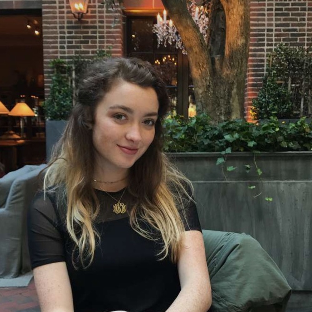 Meet your Posher, Mia