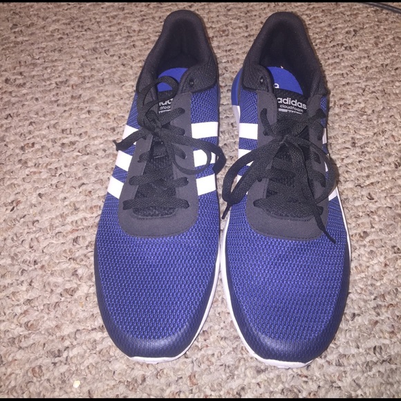 Adidas cloud foam racing shoes - Picture 2 of 3