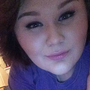 Meet your Posher, Mackenzie