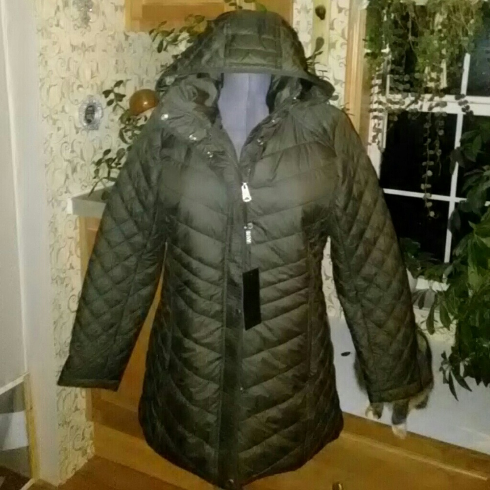 Ladies puffer