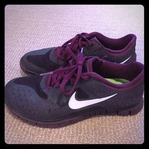 Nike frees 4.0 v2 purple