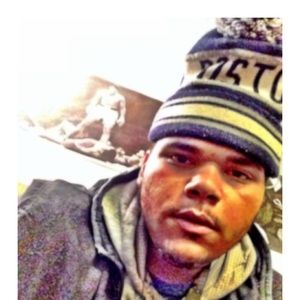 Meet your Posher, Estelin