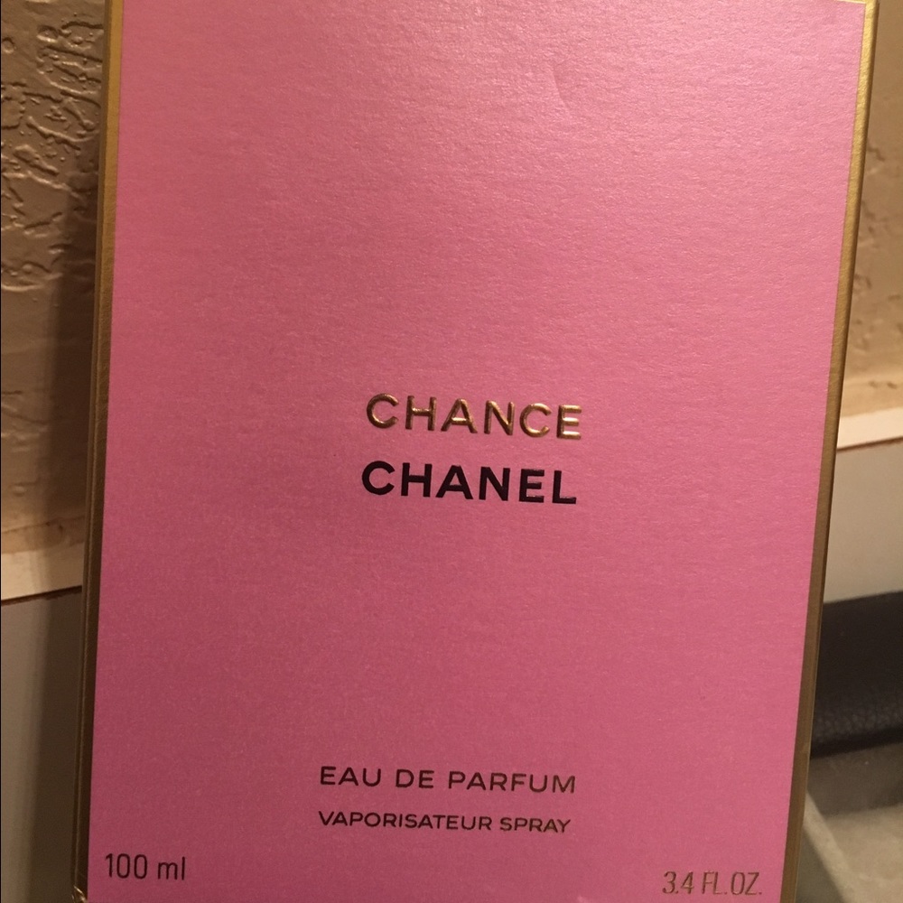 Chanel Chance perfume