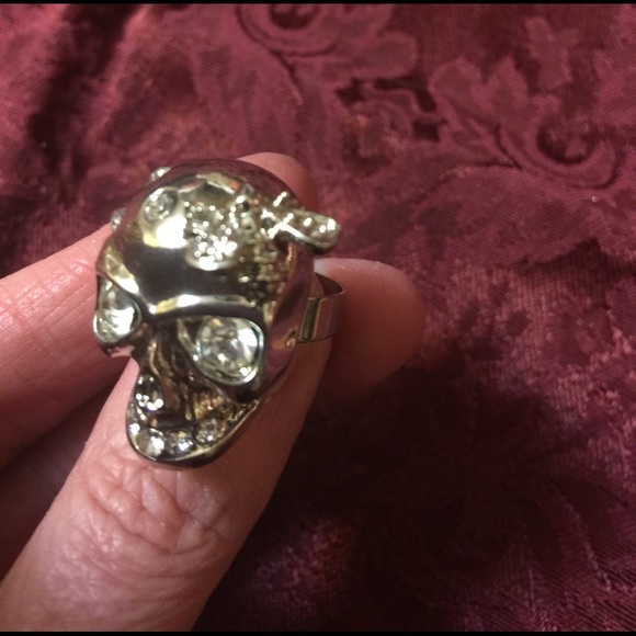 Silver Skull Rhinestone Ring - Picture 3 of 4