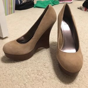 Bakers Nude Heels