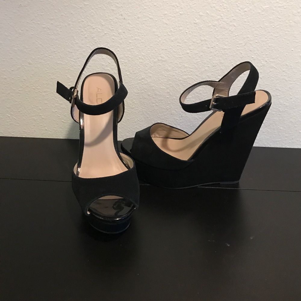 Aldo Suede Wedges
