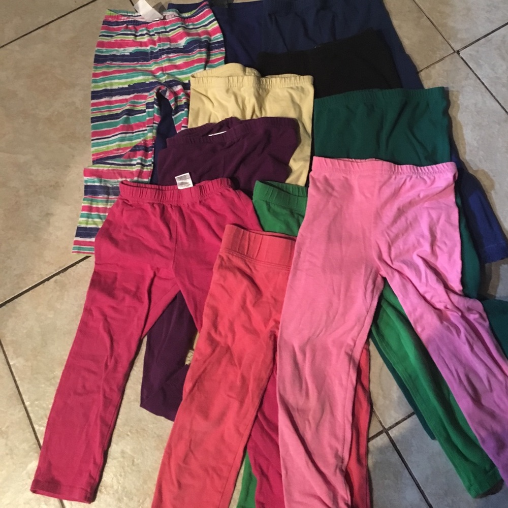 11 pairs of girl's leggings
